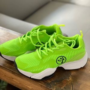 Zumba workout shoes 9.5